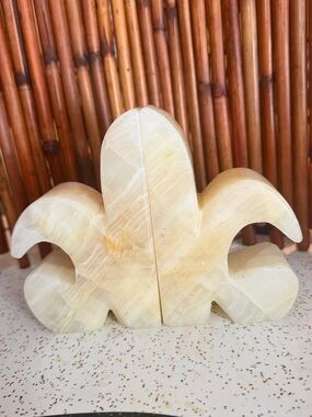 Vintage onyx Fleur de lis book ends